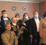В Пушкинском округе поздравляют ветеранов ВОВ во дворах их домов - Пушкинский район